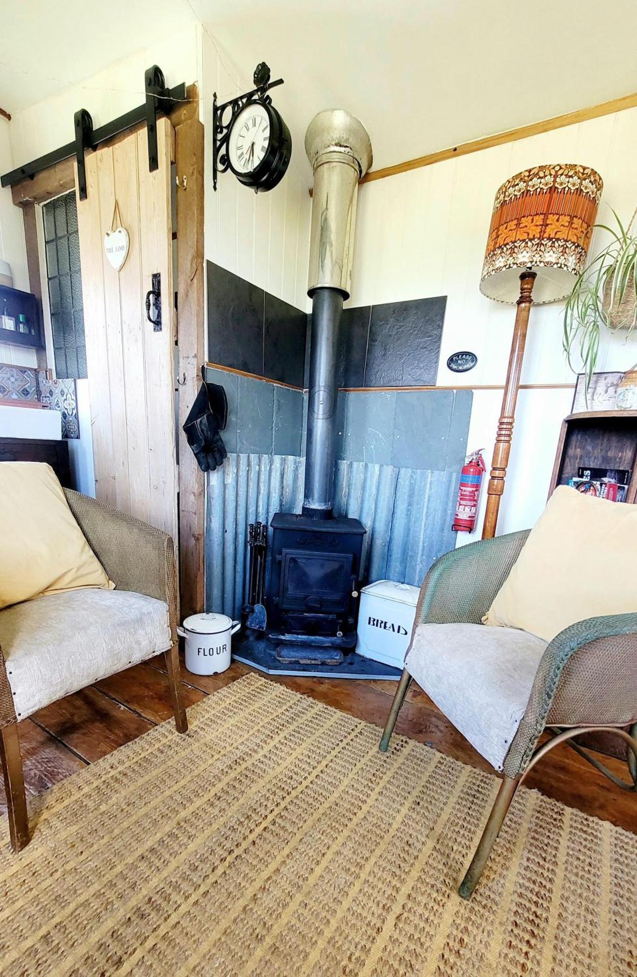 فندق Treguth Glamping Unique Experience - Themed Huts Saint Day المظهر الخارجي الصورة